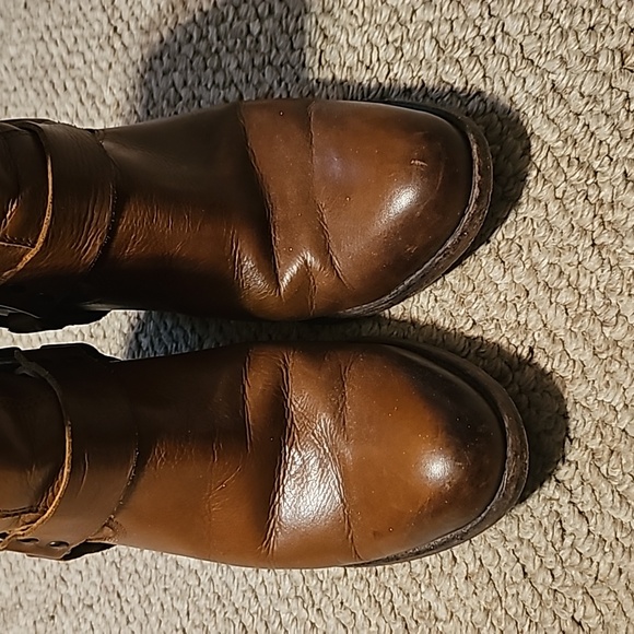 Frye Western Bootes with Buckle - Picture 6 of 10